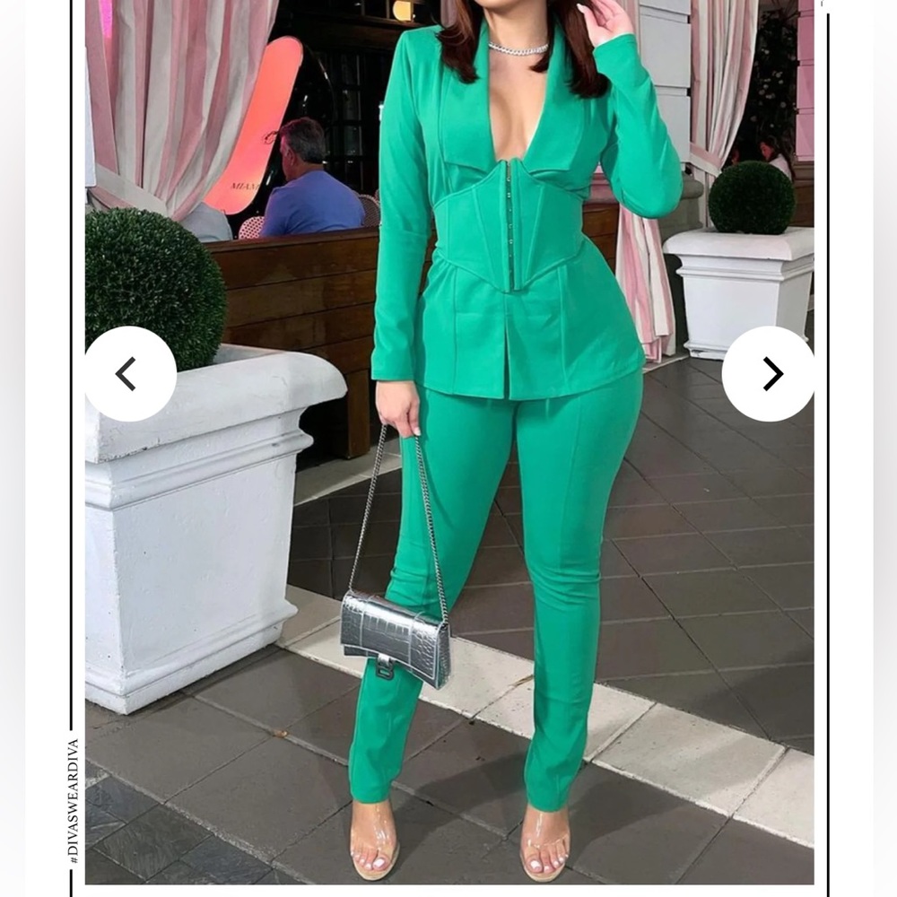 Public Figure Pant Set